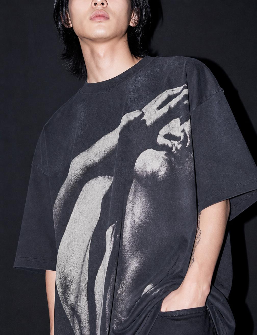 STREETWEAR